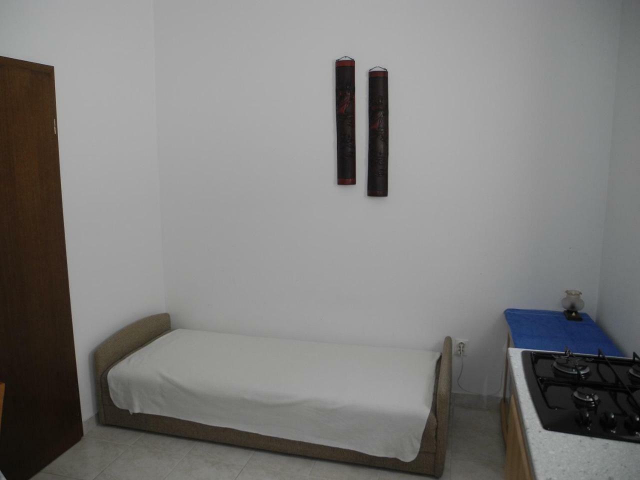 Apartments Boti ドラマリ エクステリア 写真